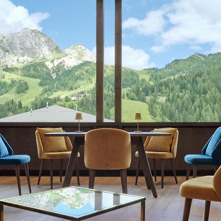 Hotel Wulfenia 4S - Adults Only Sonnenalpe Nassfeld Luaran gambar